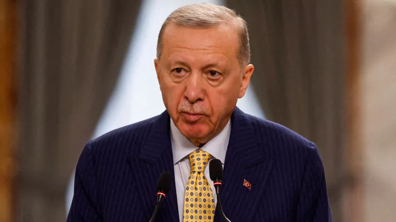 Turkey's Erdogan welcomes Hamas accepting ceasefire, hopes Israel will do the same