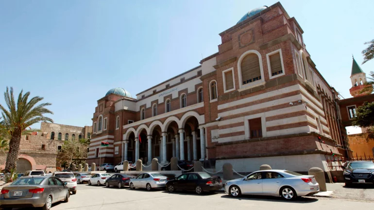 Libya's central bank suspends operations after kidnapping of official