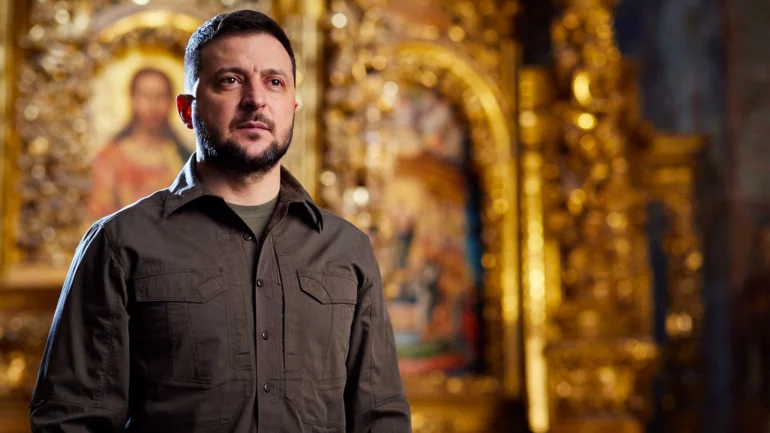 On Orthodox Easter, Zelenskiy calls on Ukrainians to unite in prayer