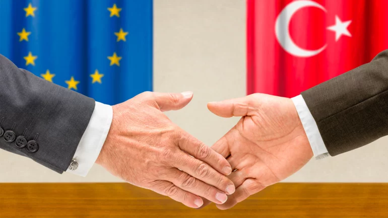 Rights concerns, costs undermine Turkey-EU migrant deal, say auditors
