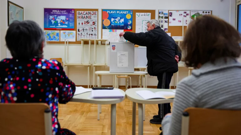 Croatia's Milanovic to win presidential vote, preliminary result shows