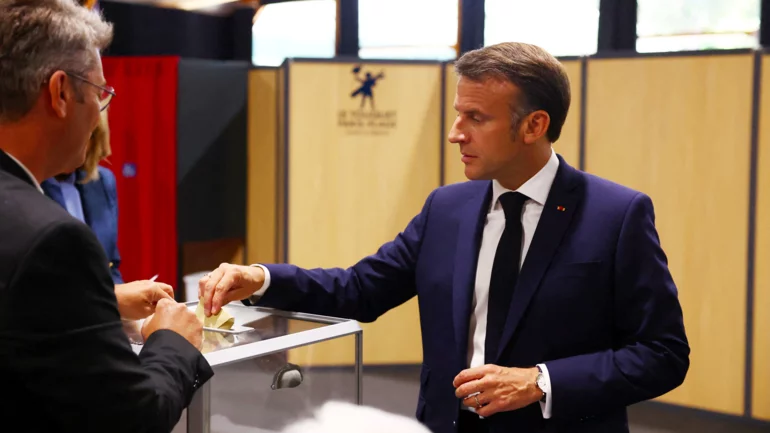 Resignation attempts, gloom as Macron camp weighs fallout of election gamble
