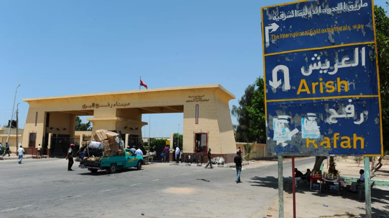 Blinken urges Egypt to ensure aid is flowing into Gaza