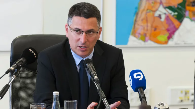 Israeli foreign minister looks to Washington to punish the ICC